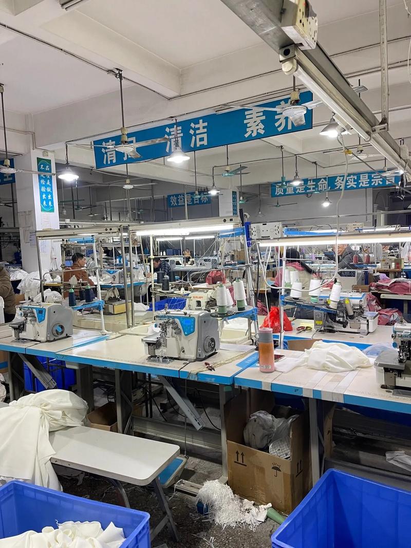 晋江服装加工厂怎么选?一文看懂服装OEM代工与贴牌加工全流程